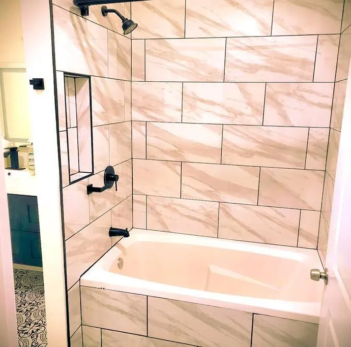 Beautiful Queen Luxury Suite Near Downtown Norfolk 0*,