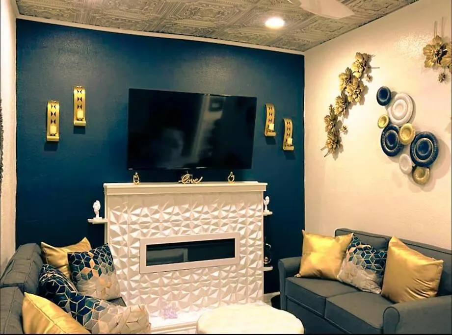 Apartment Beautiful Queen Luxury Suite Near Downtown Norfolk United States